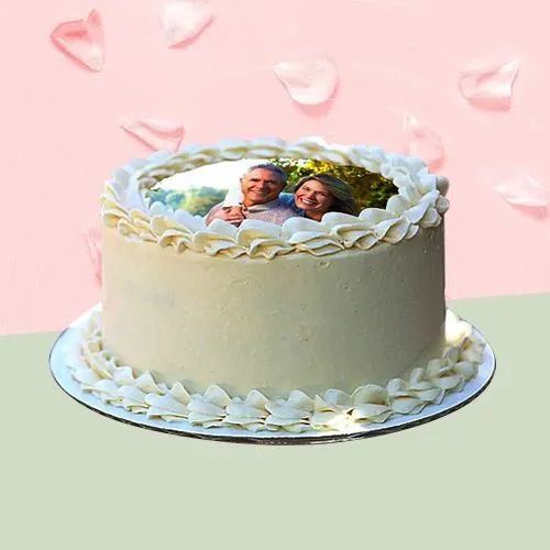 Special Vanilla Photo Cake in Round Shape