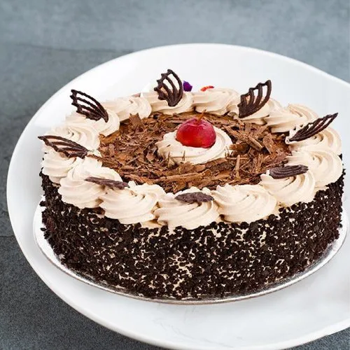 Online Delectable Black Forest Cake