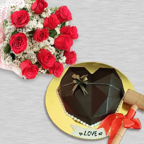 Remarkable Rose Bouquet with Heart Shape Smash Cake n Hammer