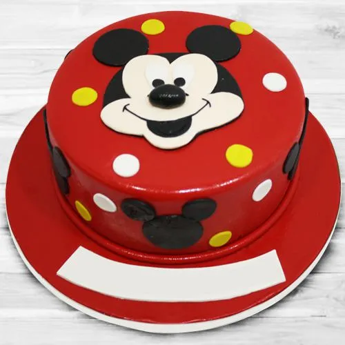 Yummy Mickey Mouse Fondant Cake for Birthday