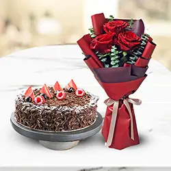 Send Red Roses Bunch with Black Forest Cake Online