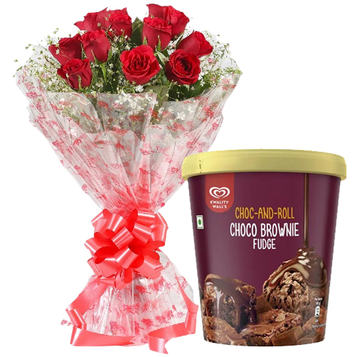 Exquisite Red Rose Bouquet with Choco Brownie Fudge from Kwality Walls