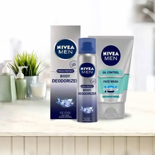 Stunning Looking NIVEA Mens Deodorant and Face Wash