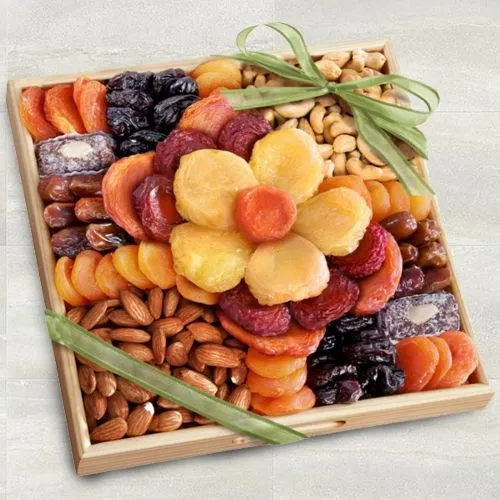 Splendid Treat of Mixed Dry Fruits in Tray for Mothers Day