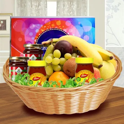 Delicious Basket of Fresh Fruits N Assortments