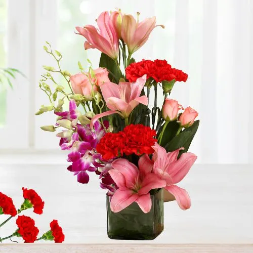 Designer 21 Flowers for Love in a glass vase