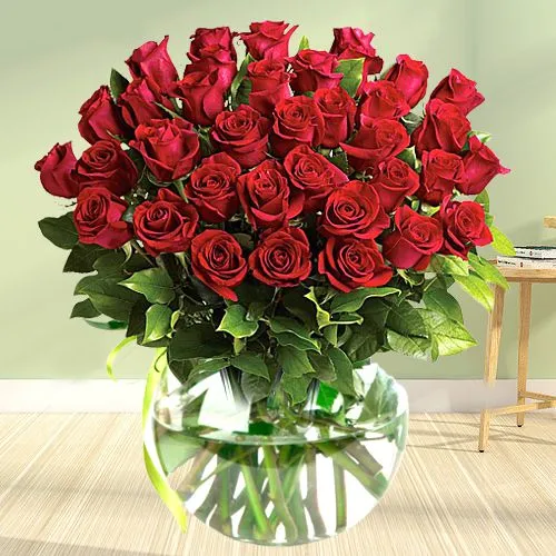 Classic Display of Red Roses in a Round Vase