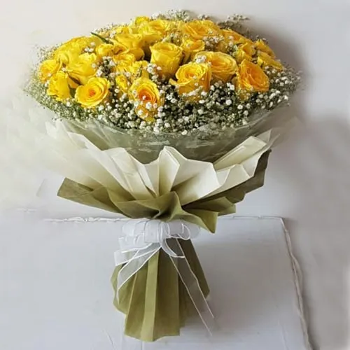 Mesmerizing Bouquet of 25 Yellow Roses