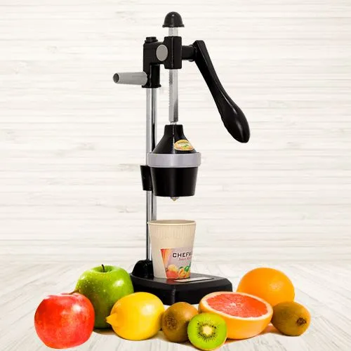 Magnificent CHEFWARE Instant Hand Press Citrus Juicer in Black