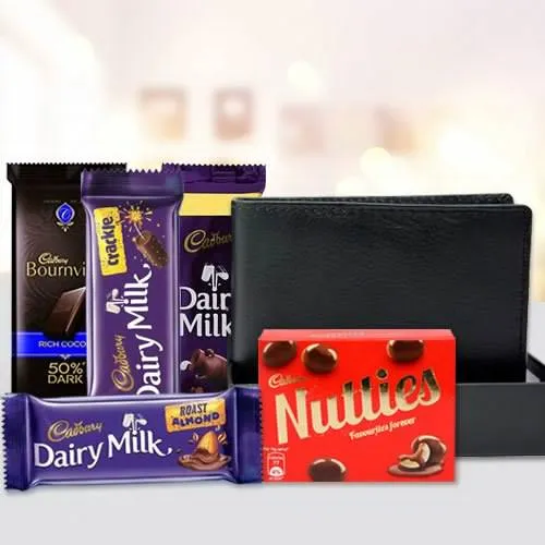 Attractive Mens Leather Wallet with Assorted Cadbury Chocolates
