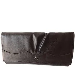 Send Rich Born�s Ladies Leather Wallet