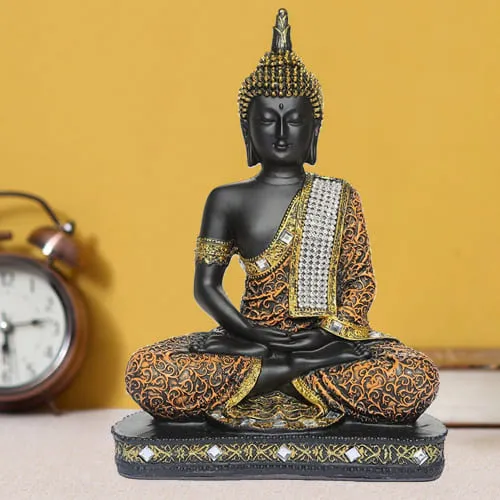 Admirable Sitting Buddha Idol for Home Decoration