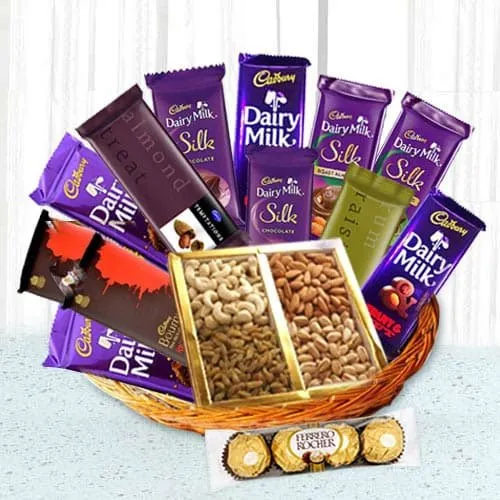 Chocolates with Dry Fruits Gift Hamper for Mothers Day
