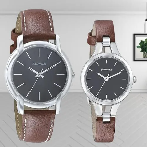 Remarkable Sonata Analog Black Dial Couple Watch